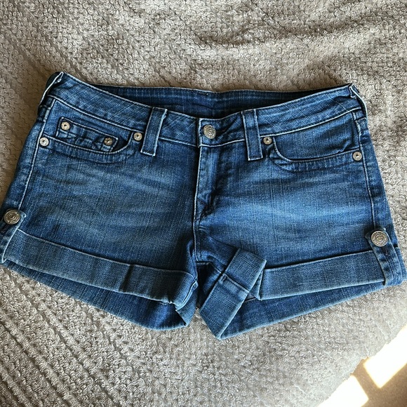 TRUE RELIGION Denim Shorts - Picture 3 of 4